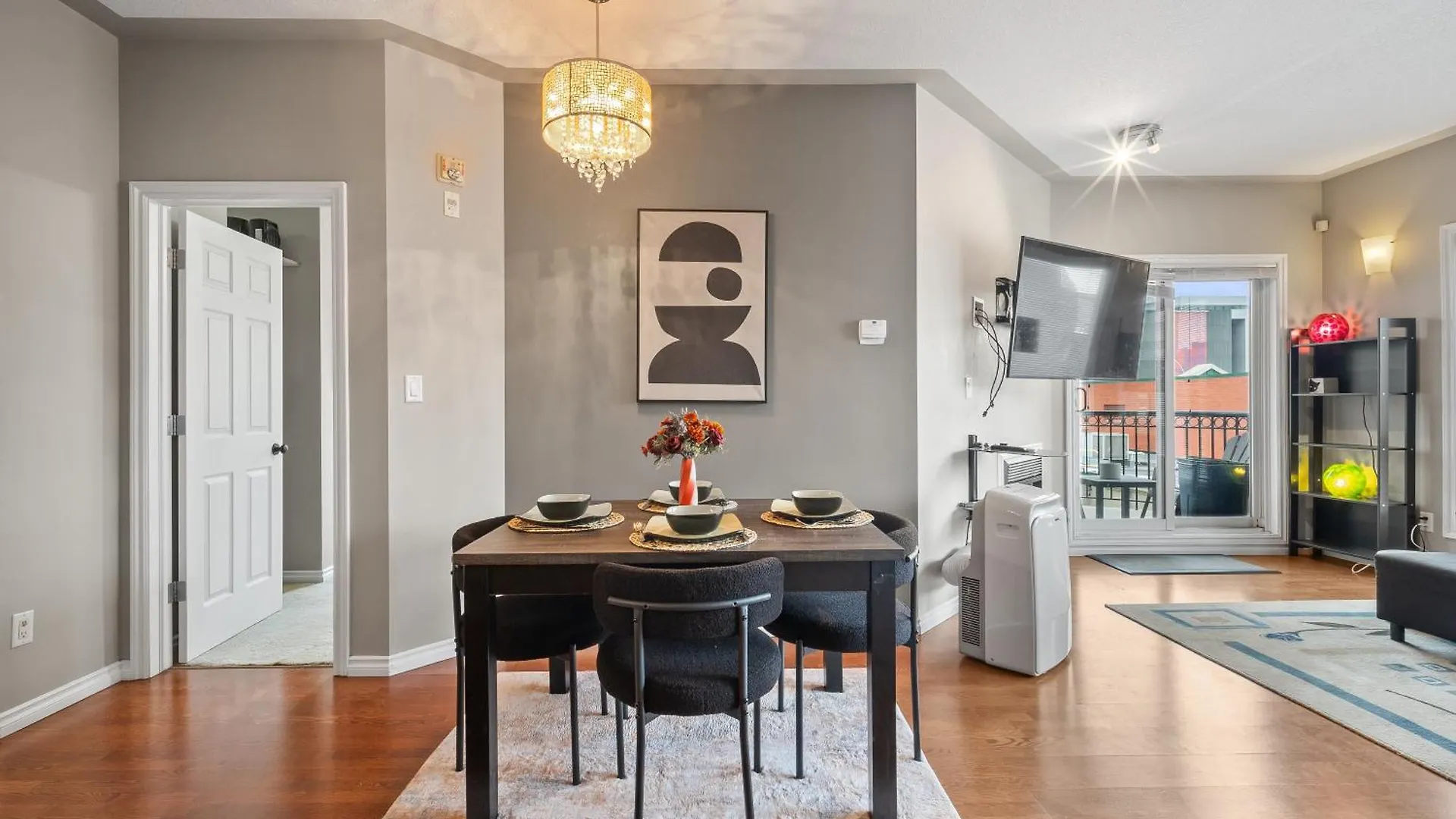 Ice District 2Bed Condo, Rogers Place Edmonton 0*,  Canada